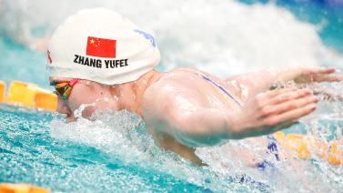 英超积分榜深度分析：利物浦独占鳌头，争四大战激烈，升班马面临降级危机.